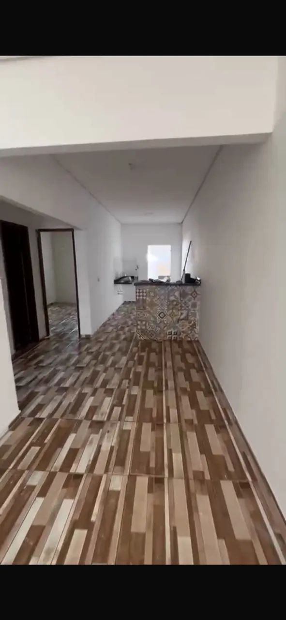 Casa para Alugar com 3 Quartos, Suíte e Quintal - Vila Nova - Foto 4