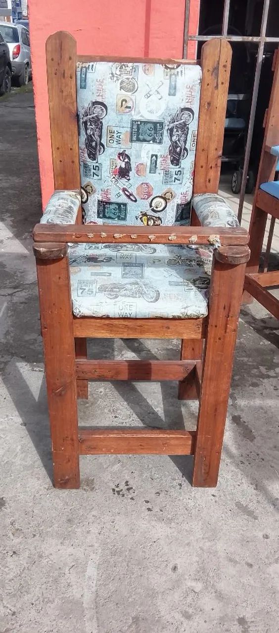 Cadeira para criança comer