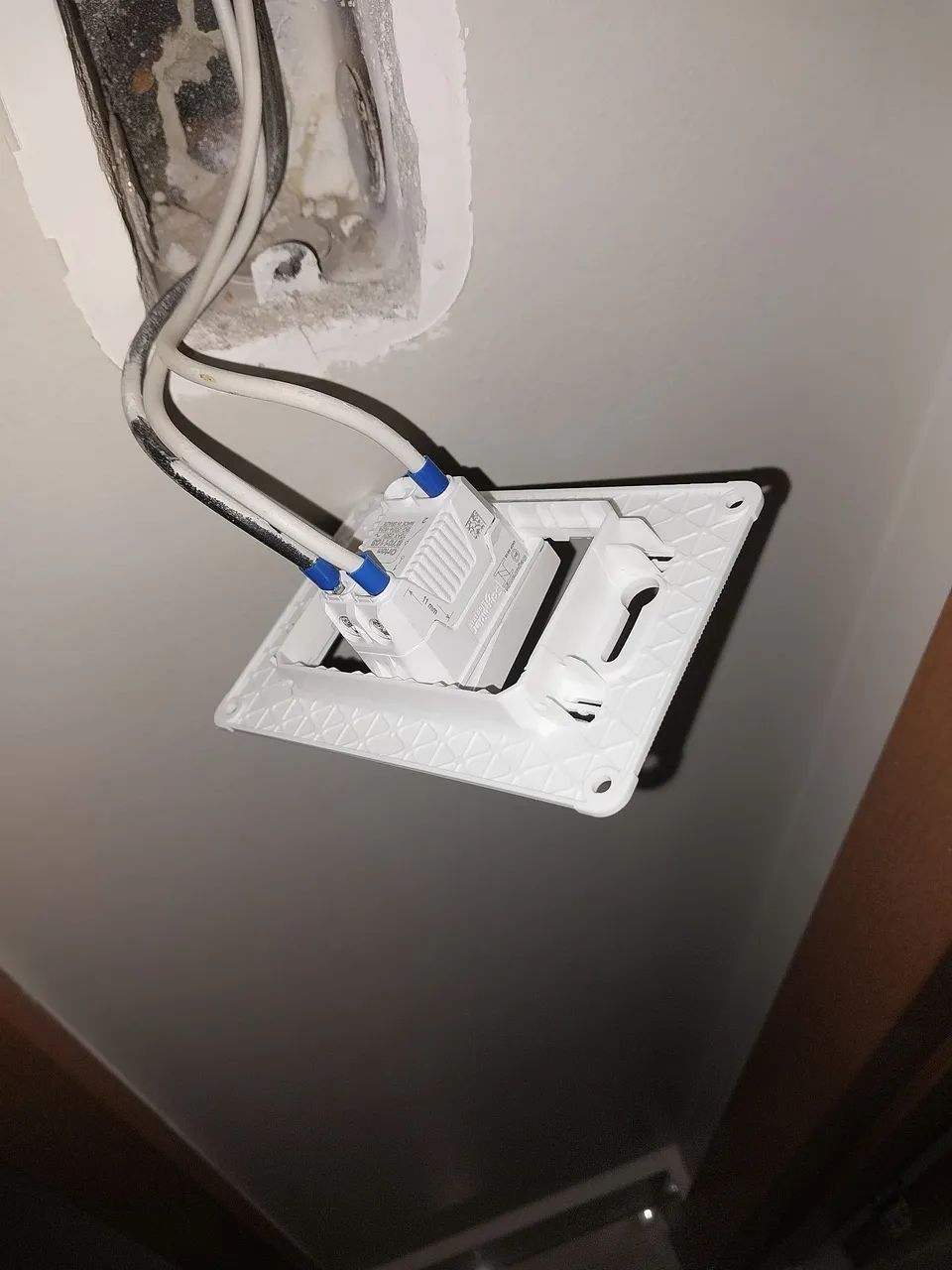 Serviços de Eletricista Goiânia e região  - Foto 4