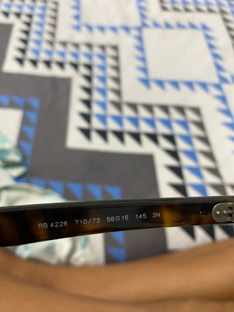 ÓCULOS RAY-BAN RB4226 UNISEX - Foto 3