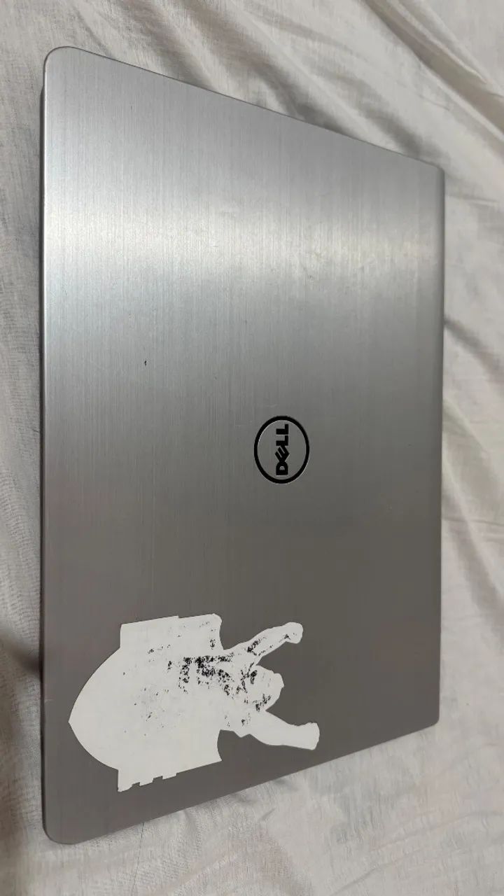 Notebook Dell - Funcionando - Ótimo para estudos e trabalho