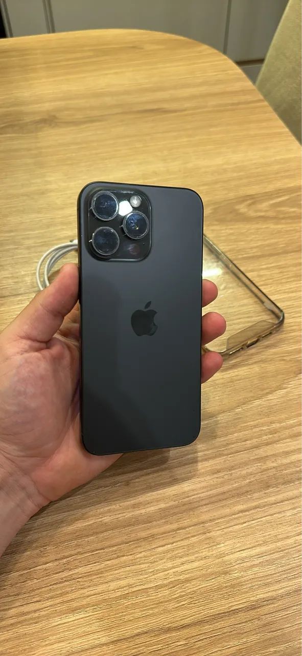 iPhone 15 Pro Max 256gb 83% bateria - Foto 2