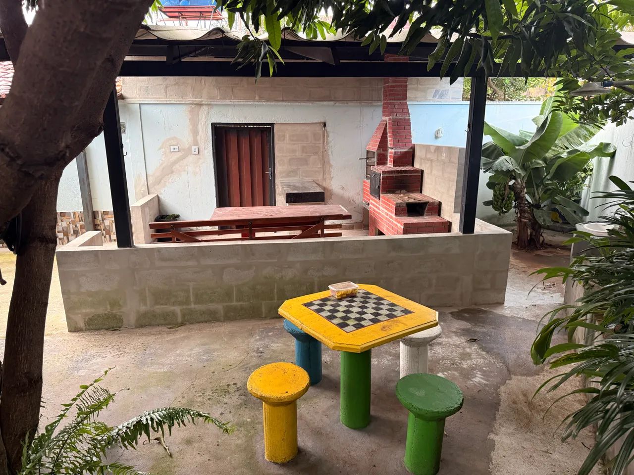 Lote com casa e área de lazer  - Foto 2