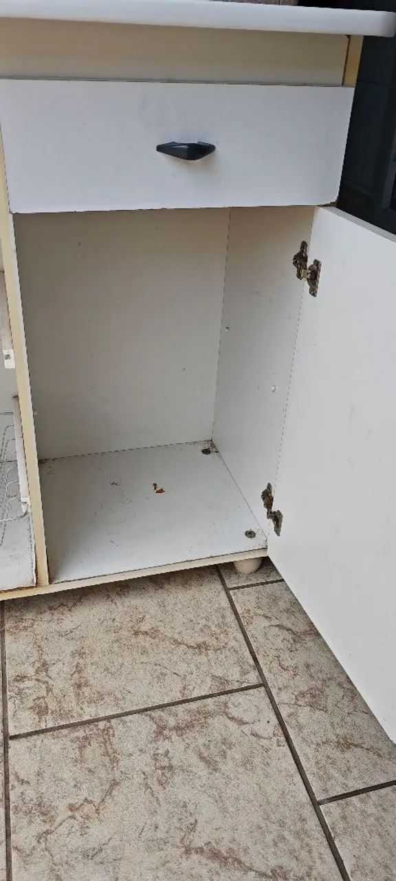 Armário Multiuso com Gavetas e Cestos - Foto 5