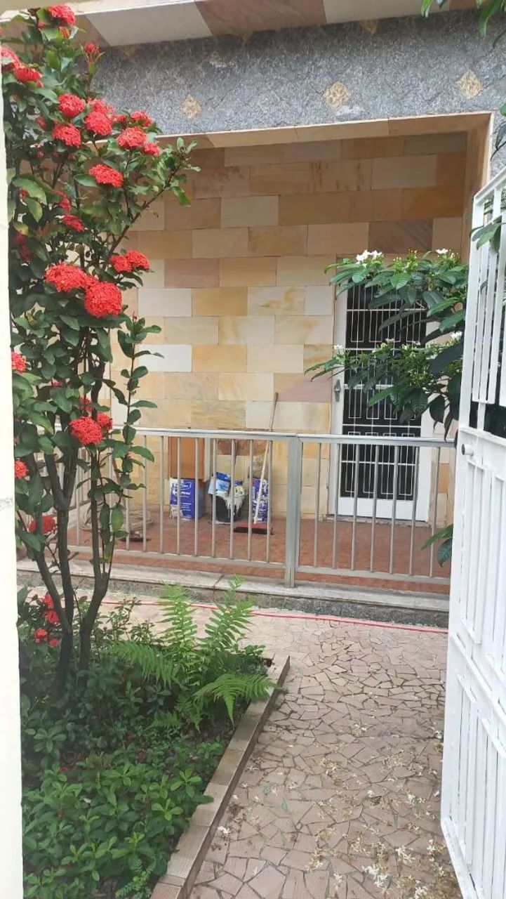 Aluga-se casa de 3 quartos em Bangu  - Foto 2
