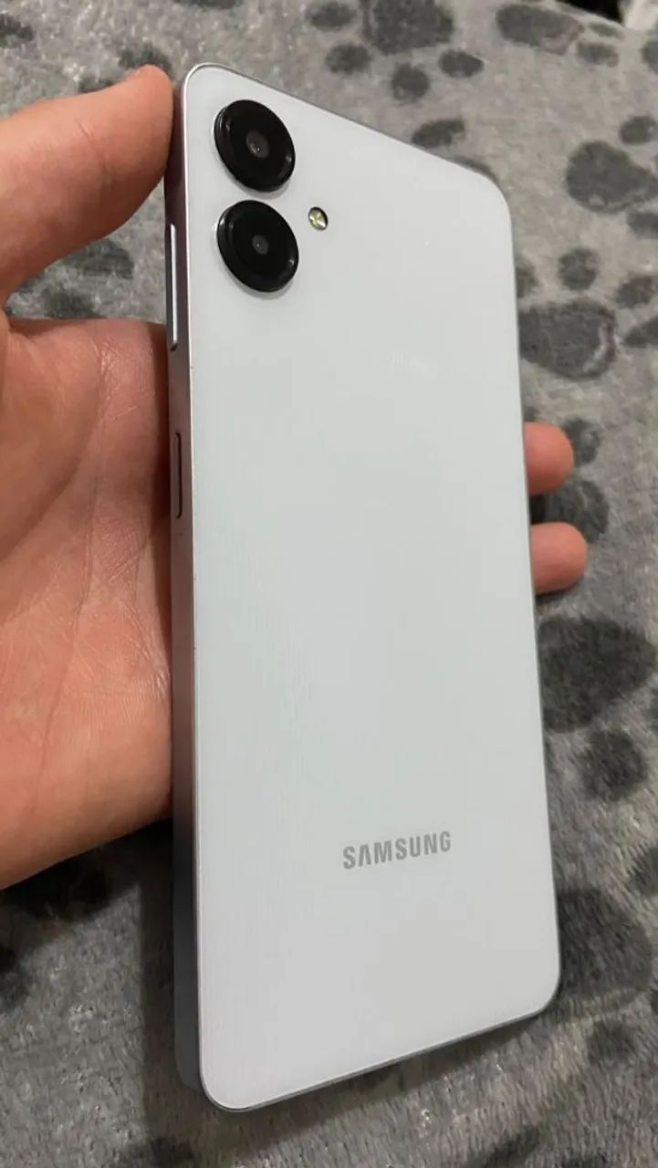 Vendo Samsung Galaxy A06 5G ótimo celular e novo - Foto 3