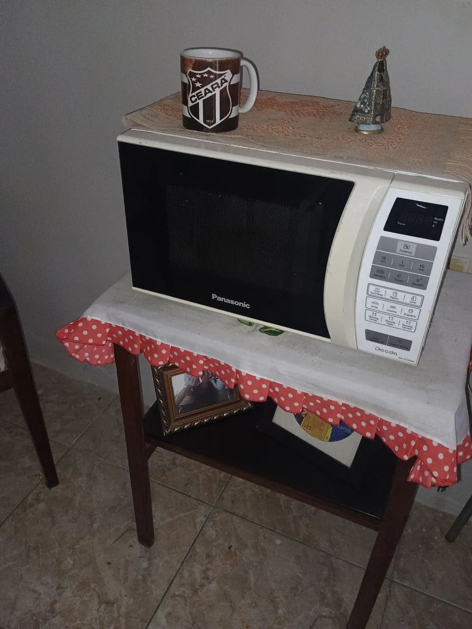 Vendo microondas Midea, *.
