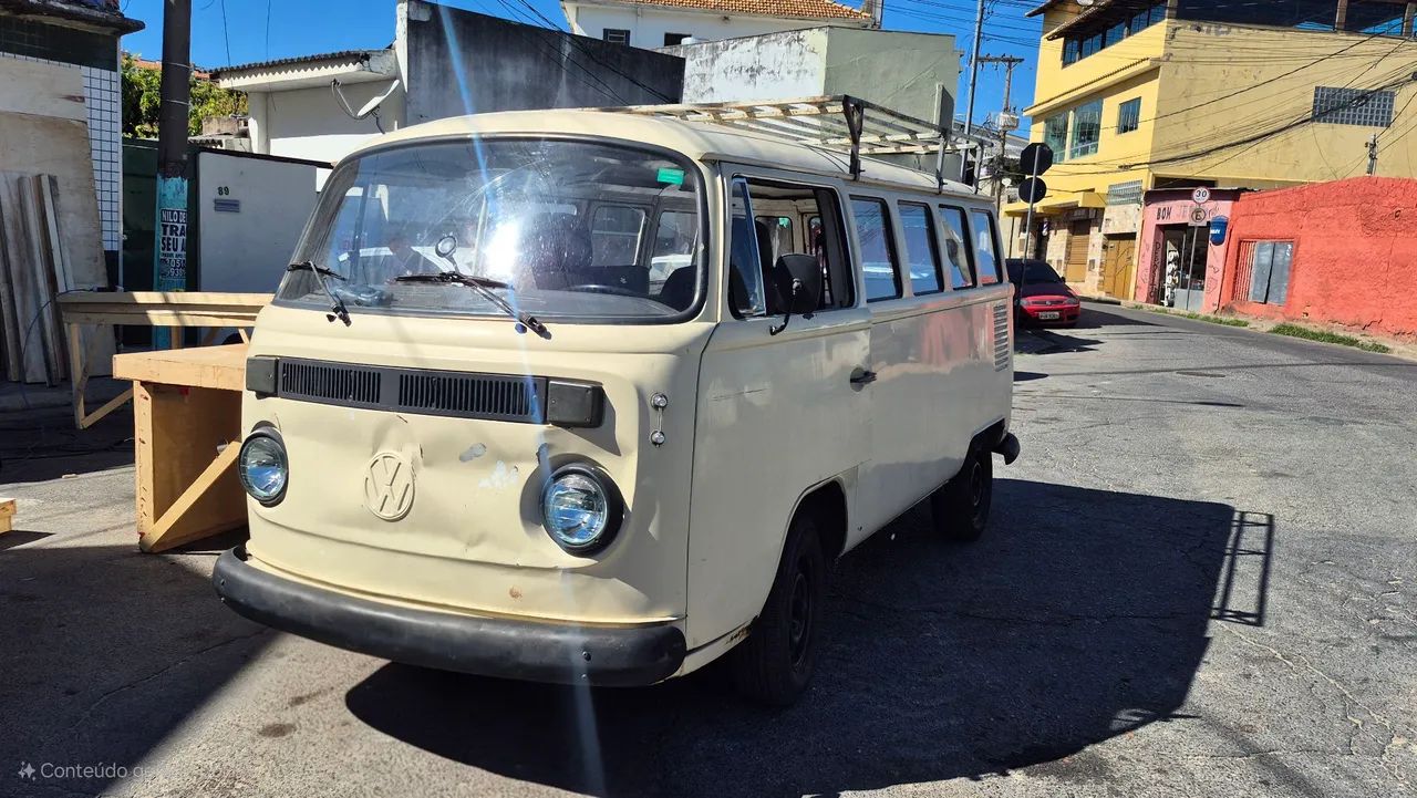 Volkswagen Kombi Kombi Standard/ Luxo/ Série Prata 1992