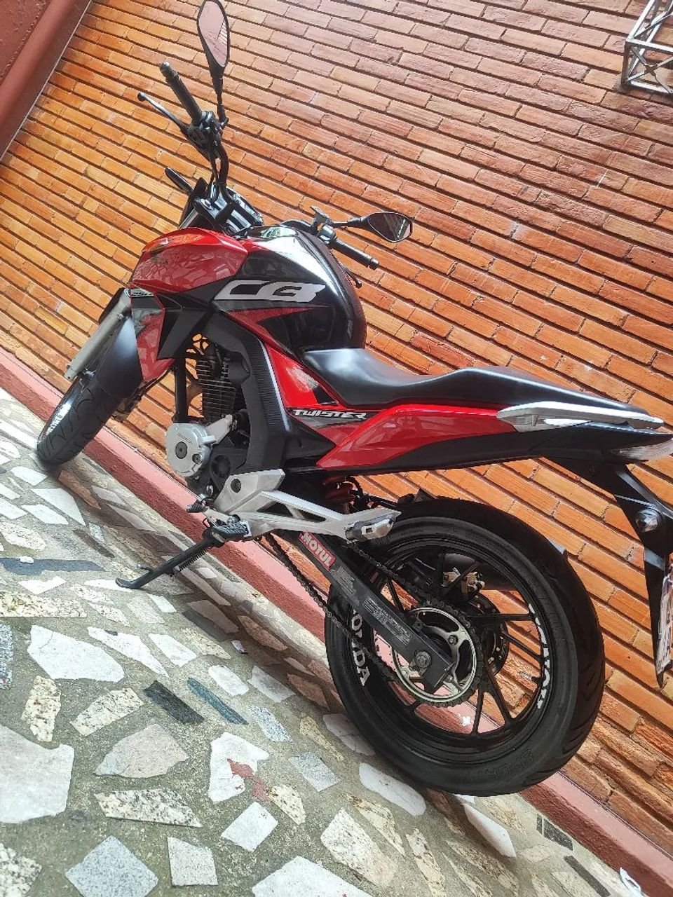 CB Twister 250F 2019 - Foto 4