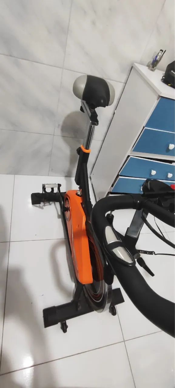 Vendo bicicleta ergométrica  - Foto 3