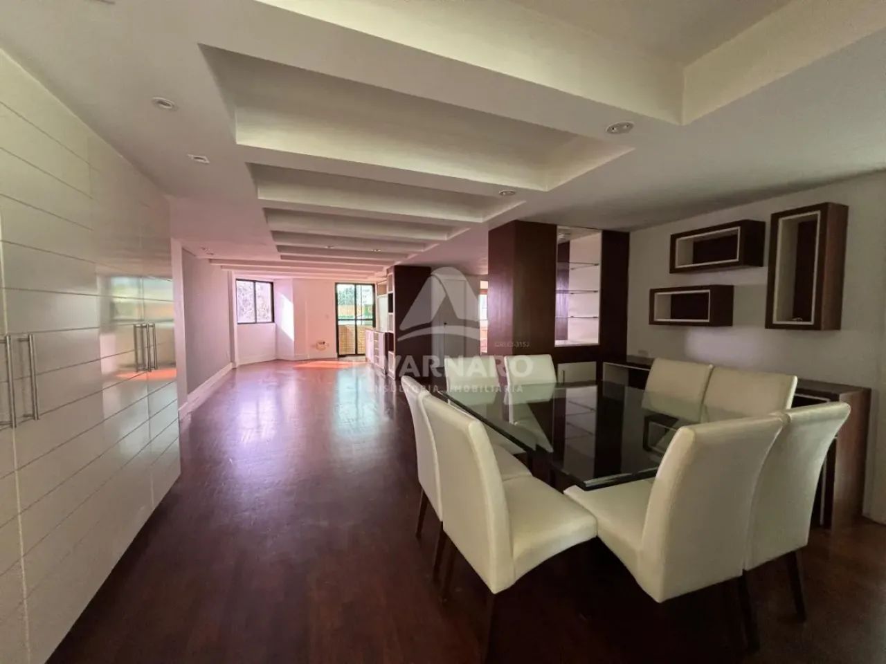 Apartamento Espaçoso e Sofisticado no Edifício Ravenna: 2 Dormitórios, Suíte com Closet e  - Foto 5