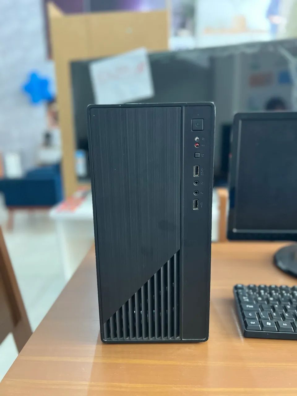 Computador i5 de 8° | Valor negociável