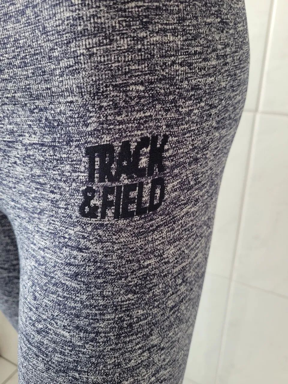 Calça de ginastica TRAK&FIELD. - Foto 3