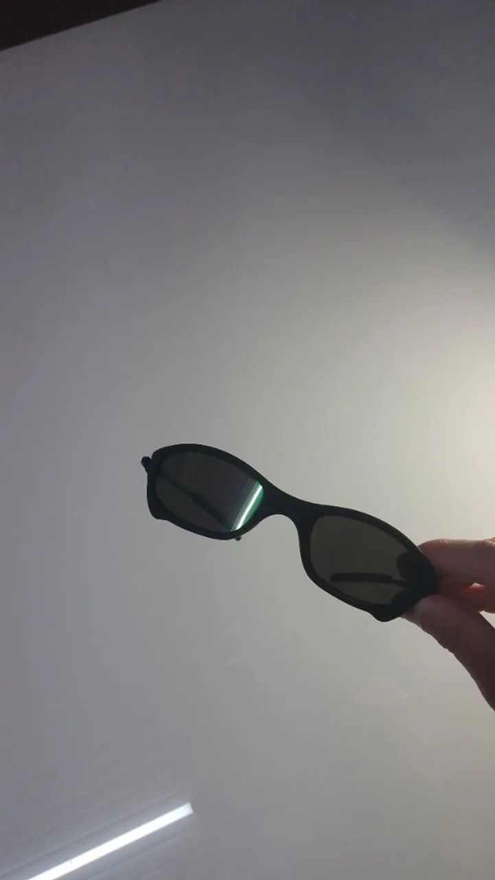 ?Óculos Estilo Oakley (proteção UV?)