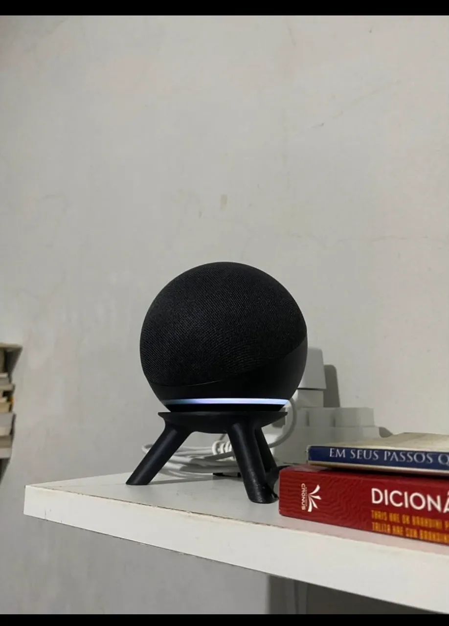 Vendo Echo Dot 5º Geração Novo.