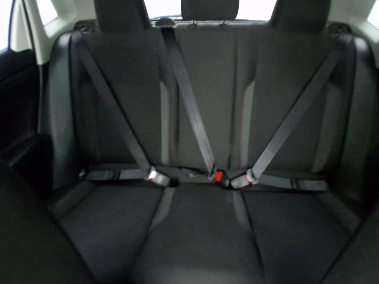 Volkswagen Polo Track 1.0 Flex 12V 5p, foto 18 de 18