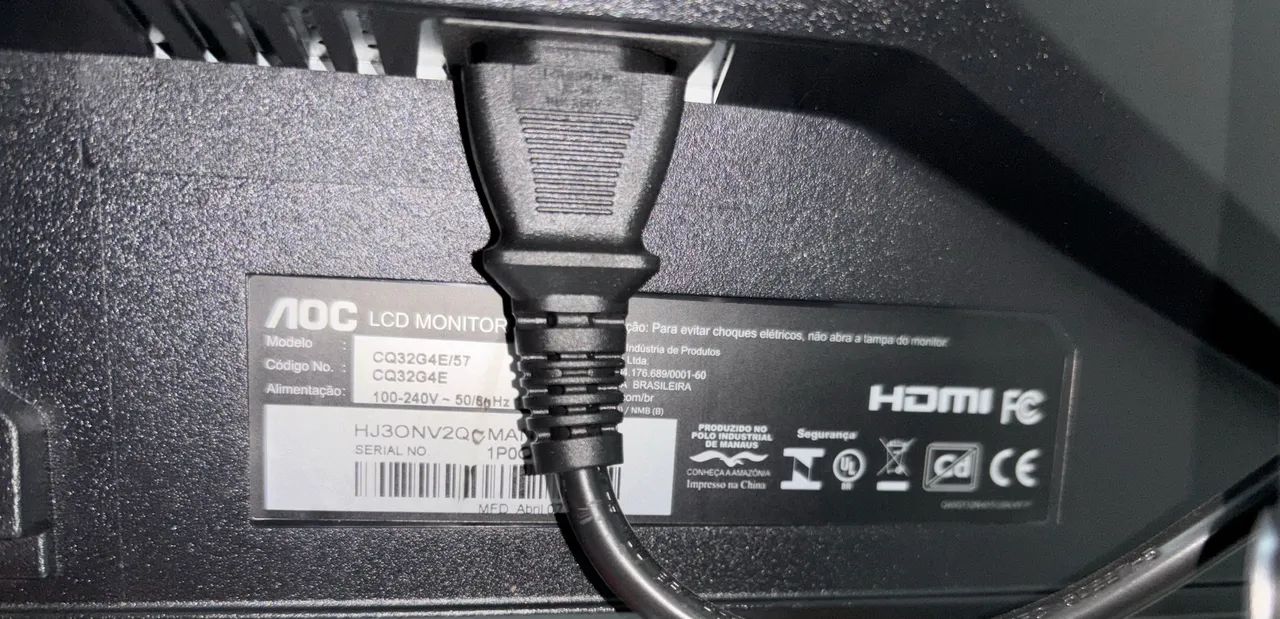 Monitor 32 AOC Agon G4  - Foto 3