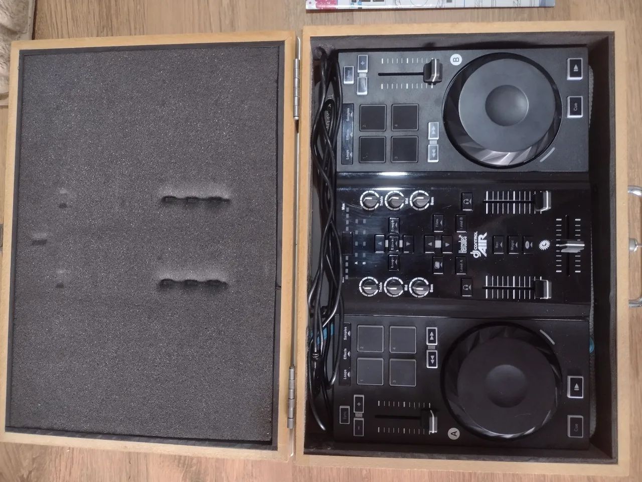 Controladora Hércules DJ Control Air - Foto 3