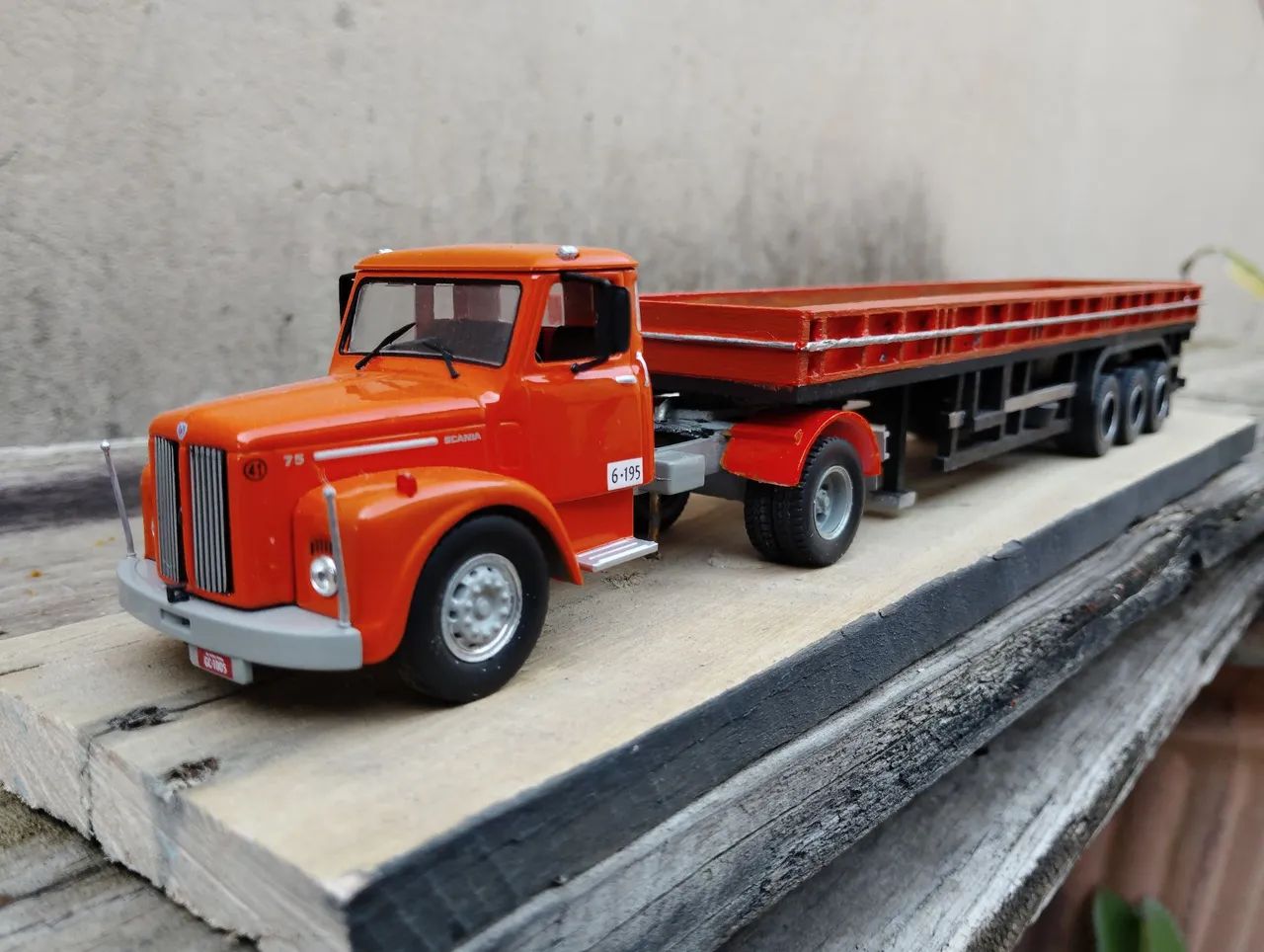 Replica caminhão Scania escala 1, 43  - Foto 4