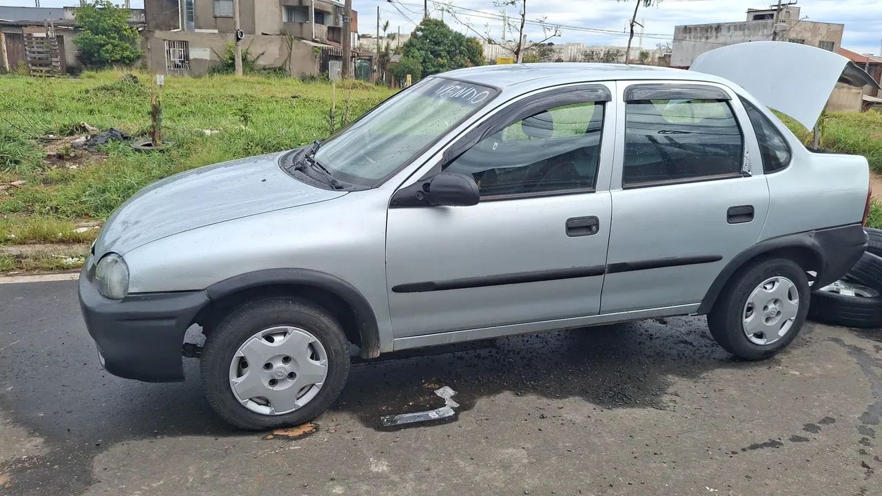 Chevrolet Corsa Sedan 1.0 MPFI 8V 71cv 4P 2004