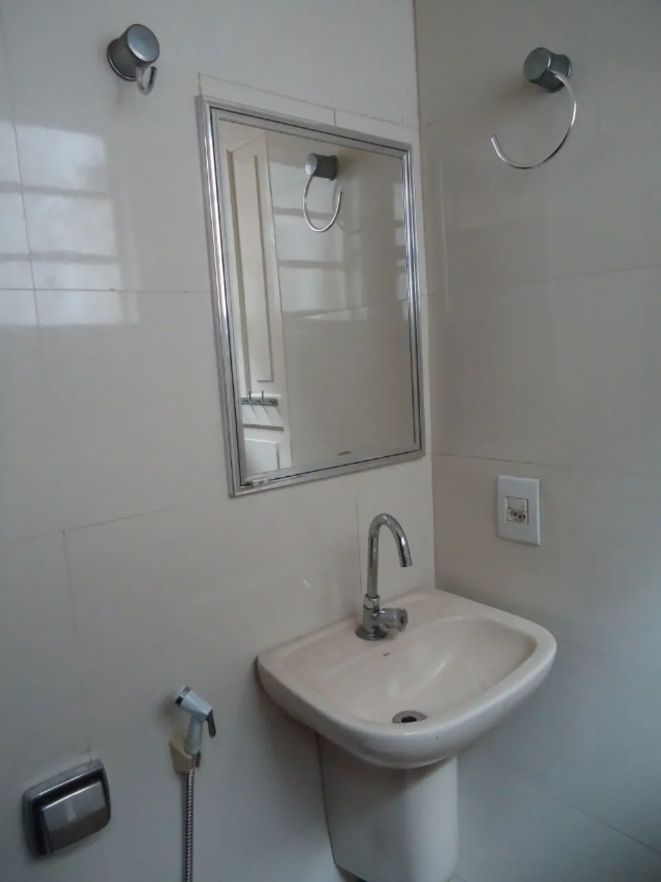 Casa de Vila no Catete com 3 quartos e vaga estacionamento, próximo do Metrô - Foto 15