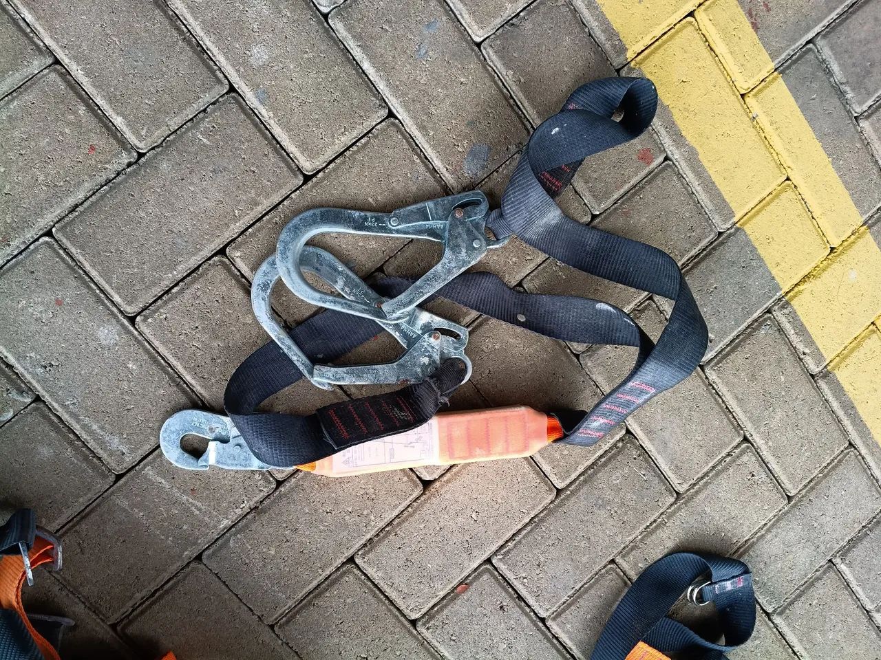 Vendo cinto de segurança - Foto 4