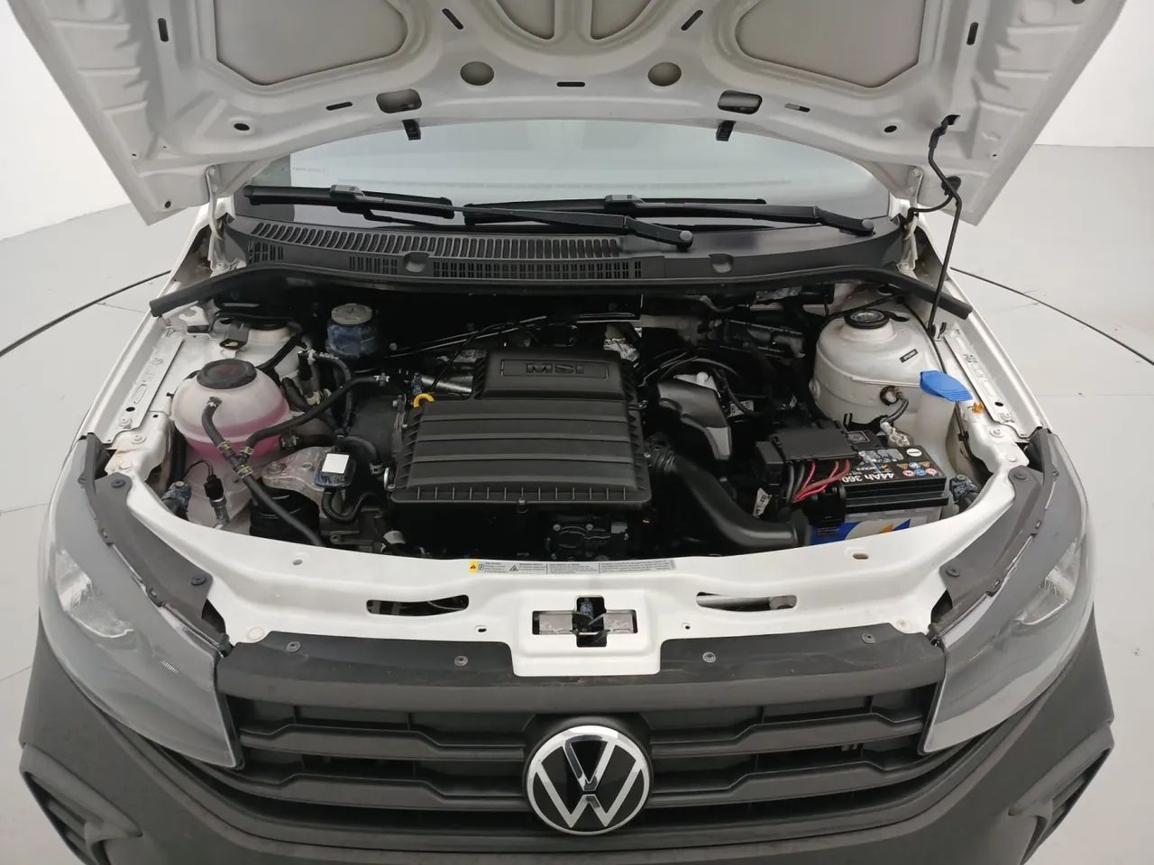 Volkswagen Saveiro Robust 1.6 Total Flex 16V CD, foto 10 de 16