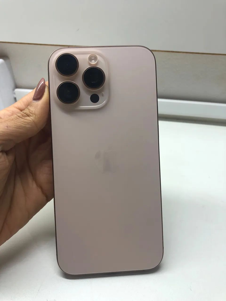 iPhone 16 pro max 