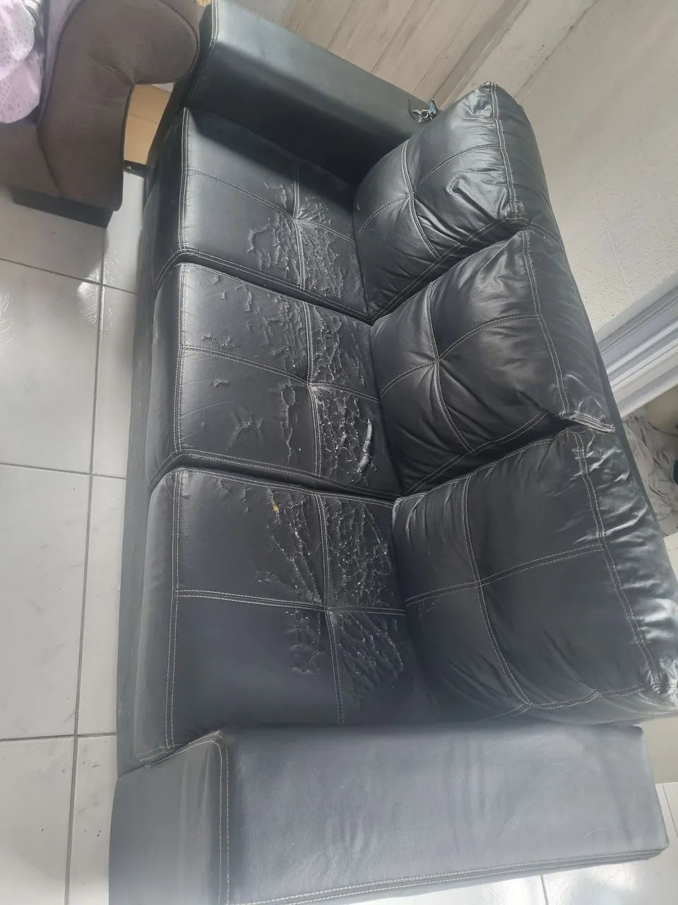 Sofá 3 lugares 
