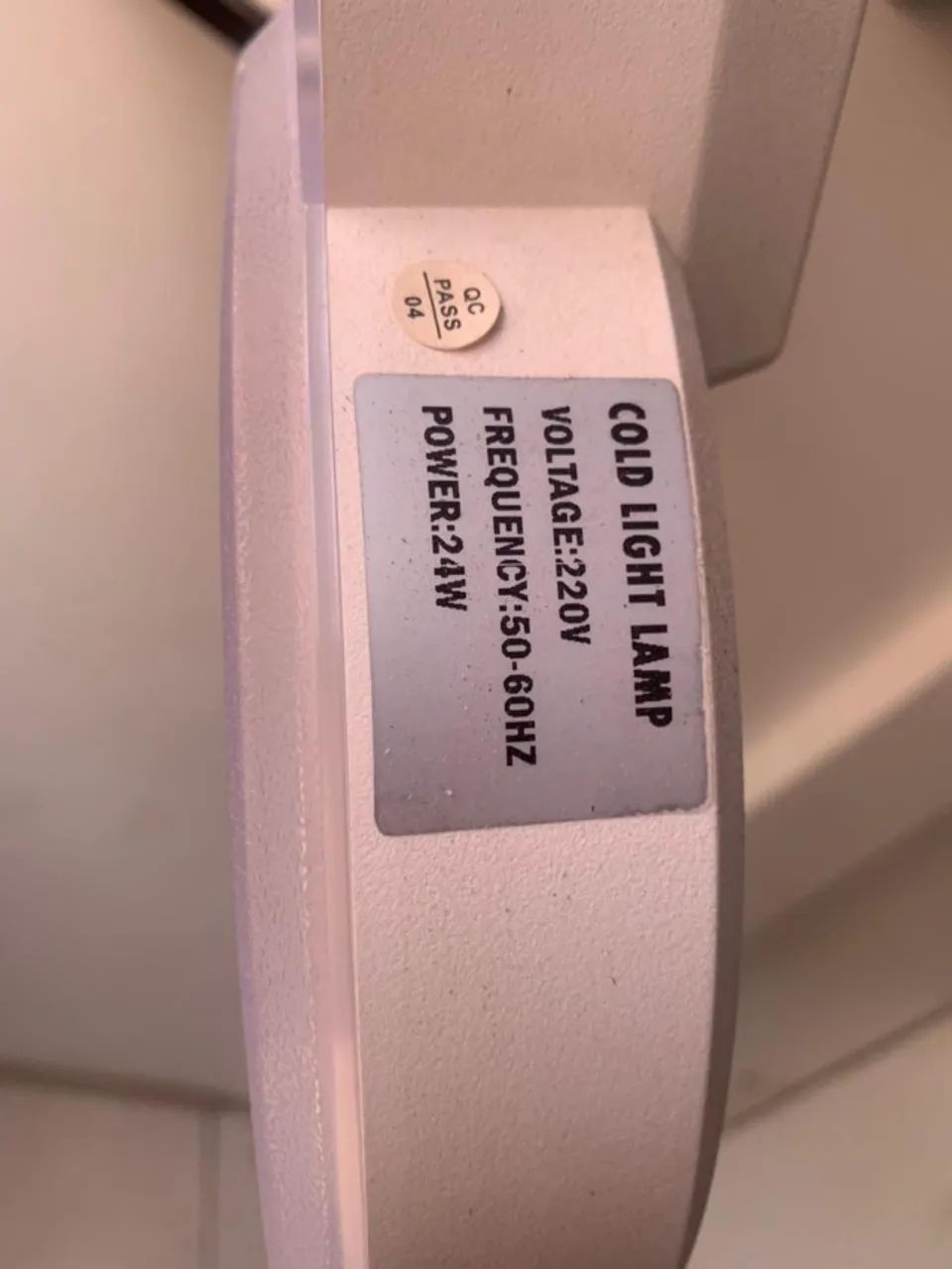 LUPA COM TRIPÉ ARTICULADO COM LED - Foto 4