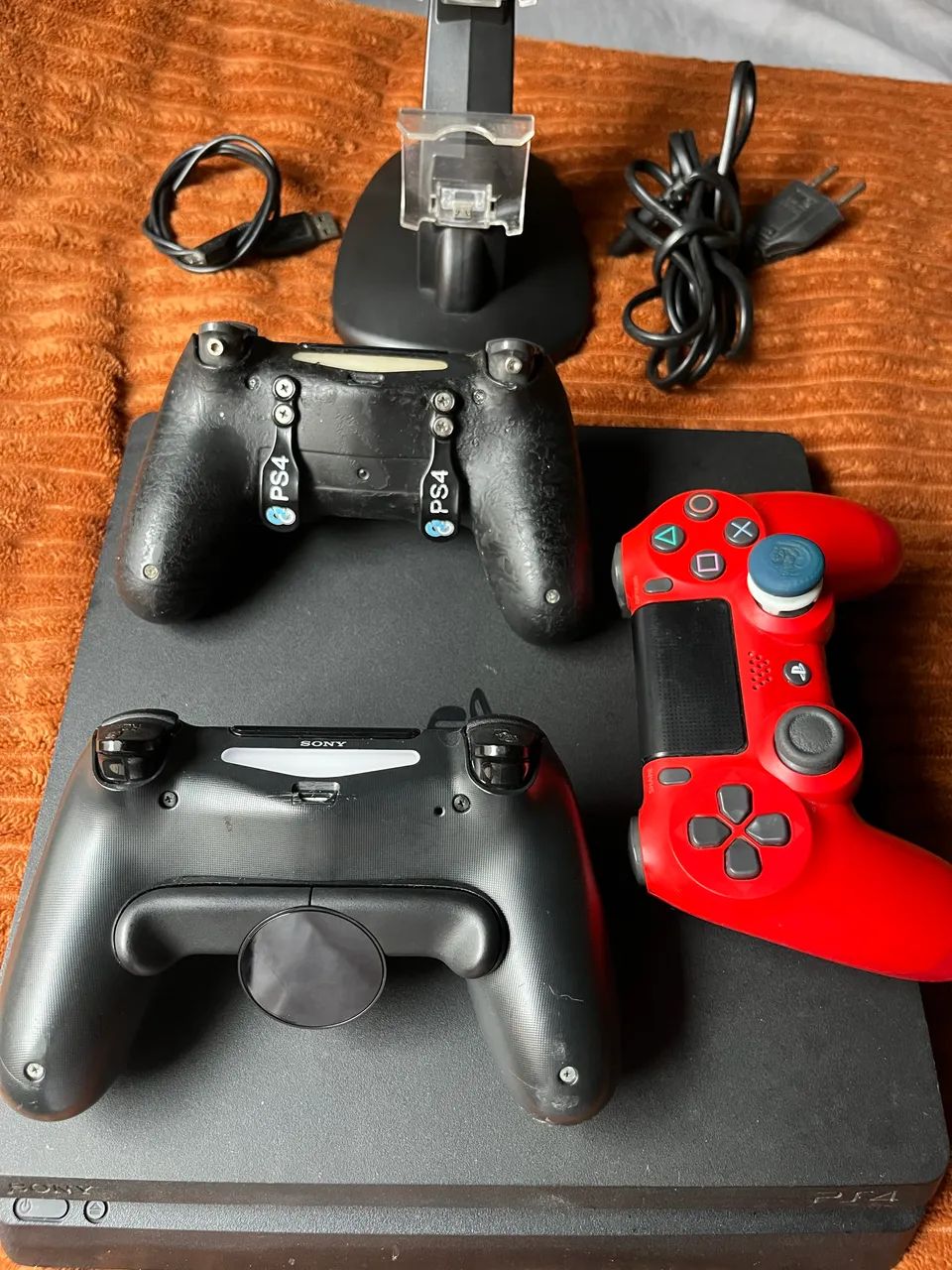 PS4 1 tera / aceito violão dependendo da volta.