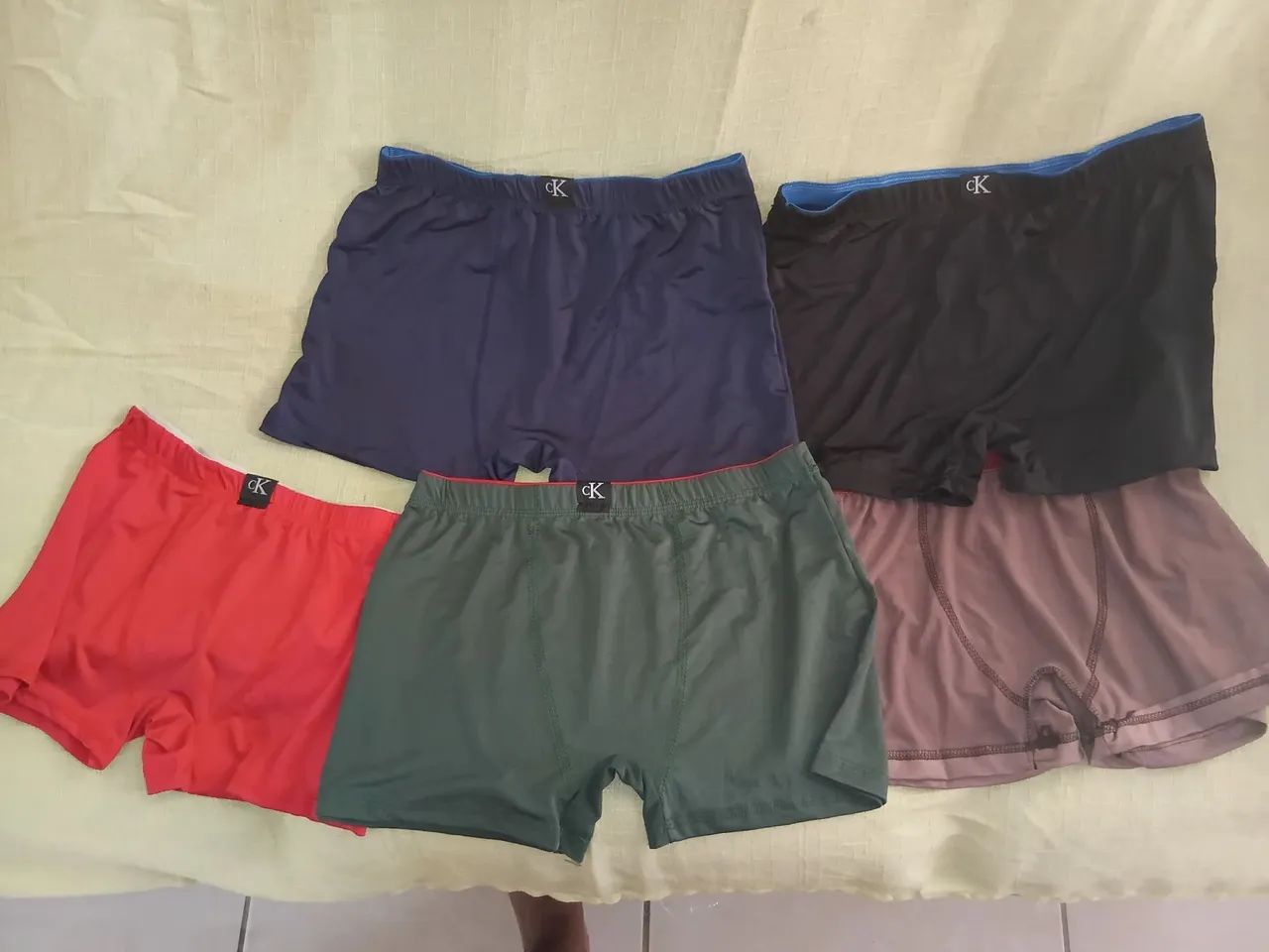 Vende _se peças íntimas 