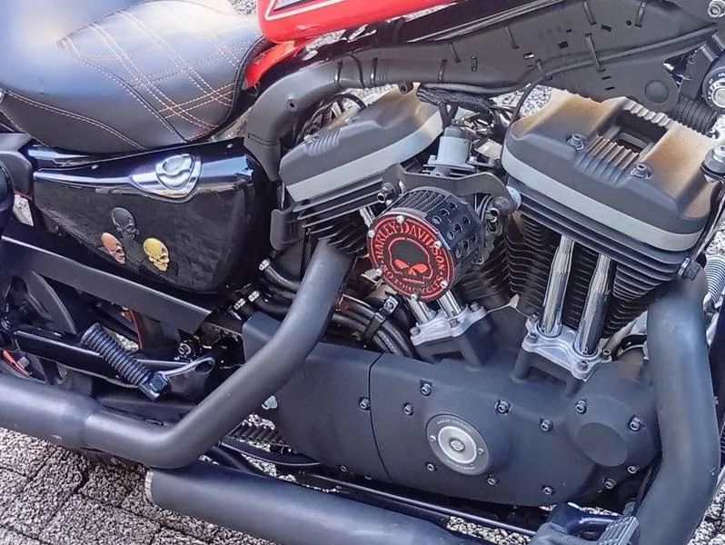 HARLEY-DAVIDSON XL883 R 2012 - Foto 3