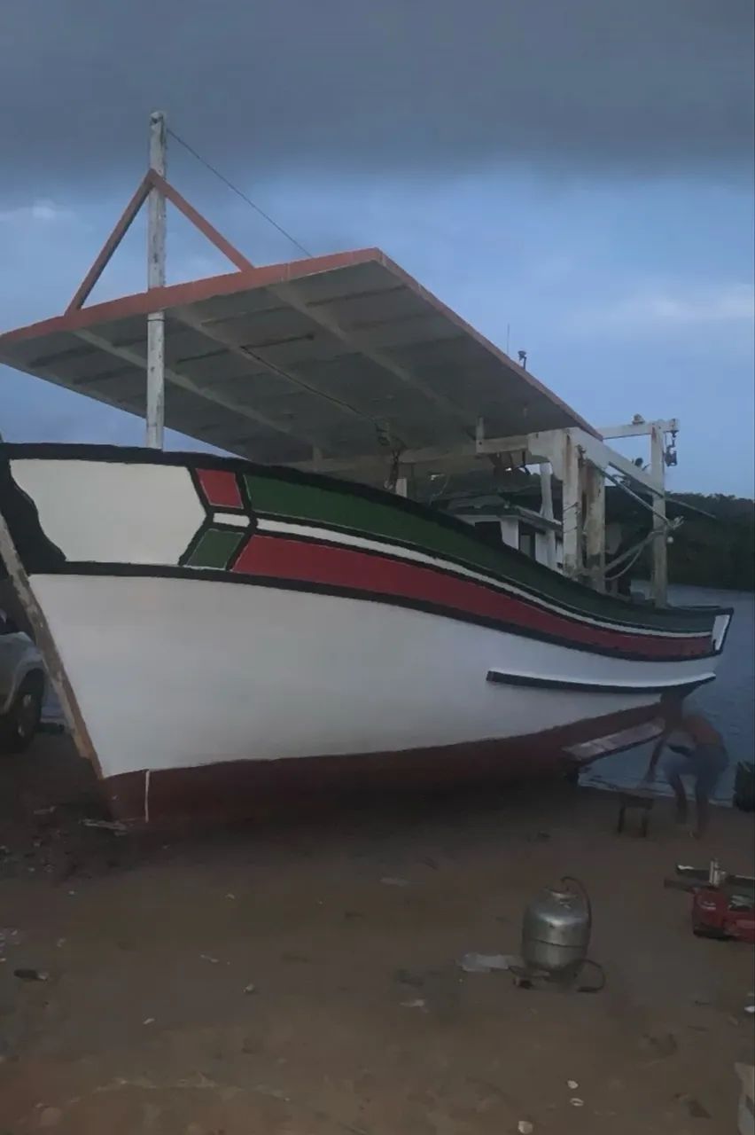 Vendo barco de pescar de arrasto - Foto 4