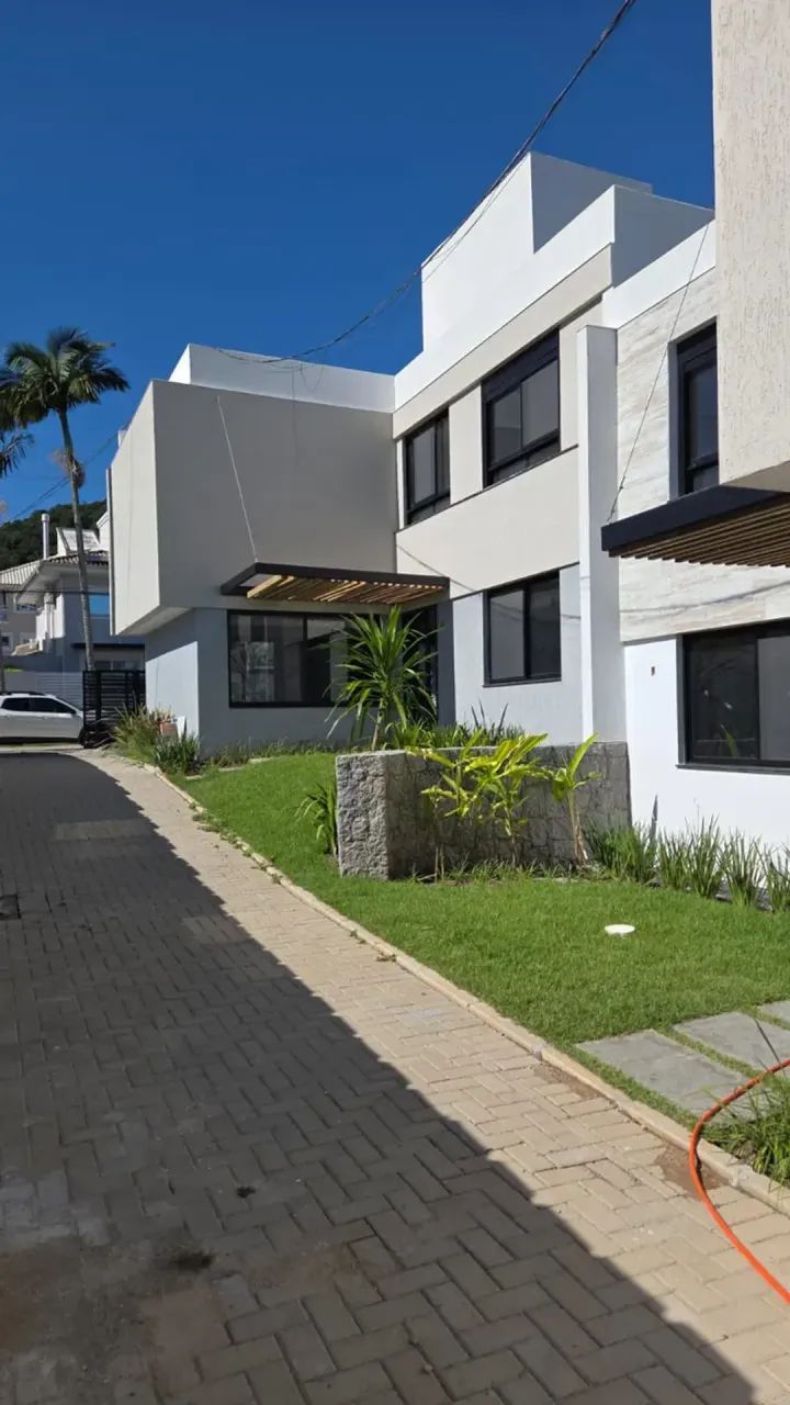 Casa para venda com 182 metros quadrados com 3 quartos - Foto 3