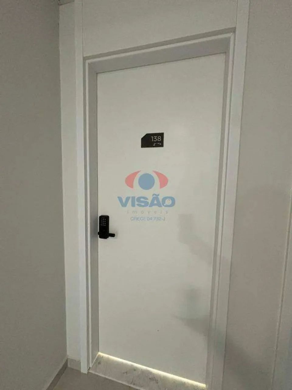 Duplex Sofisticado com 2 Suítes em Localização Privilegiada - Foto 2