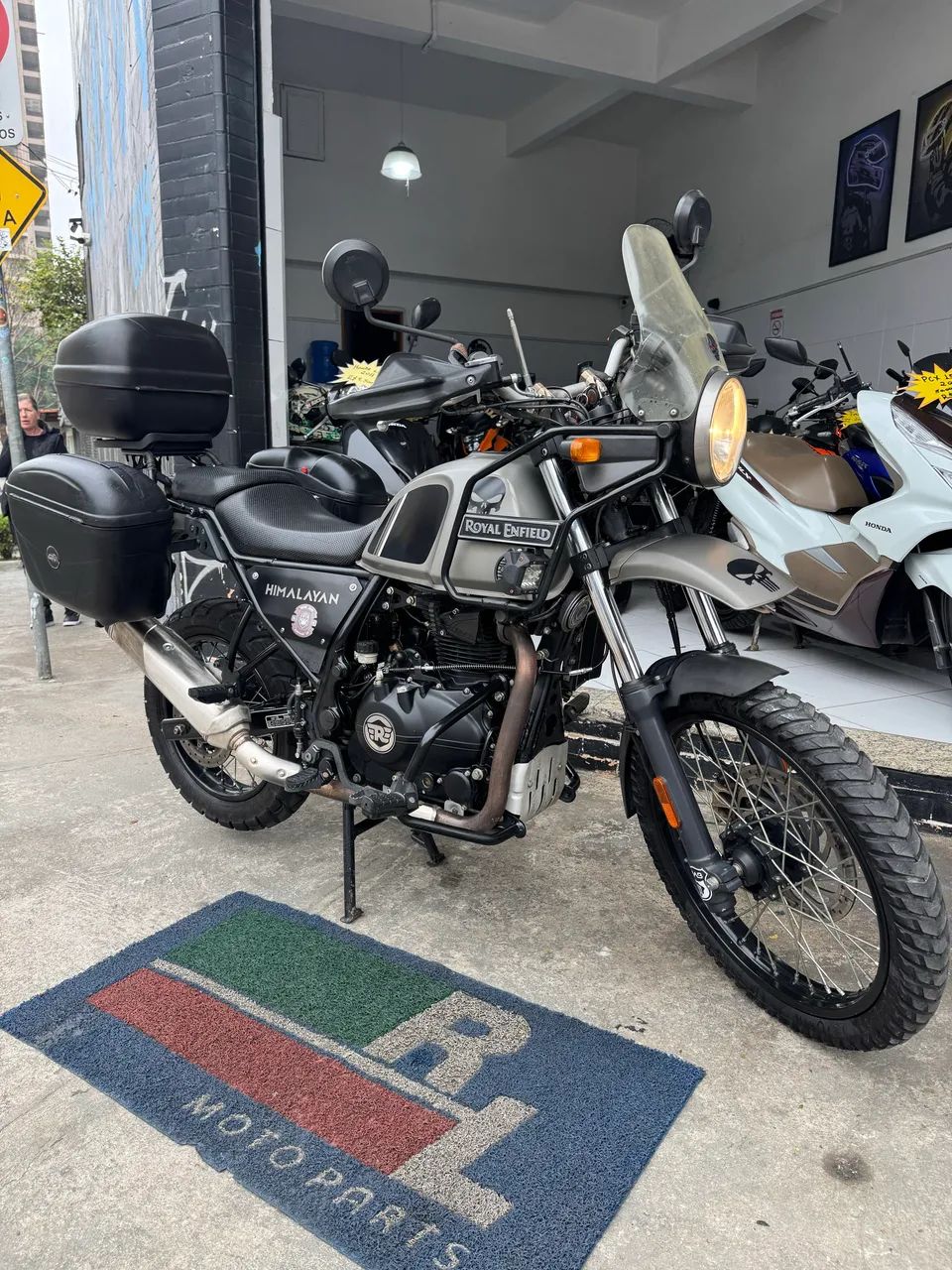 HIMALAYAN 400 2021 2º dono 