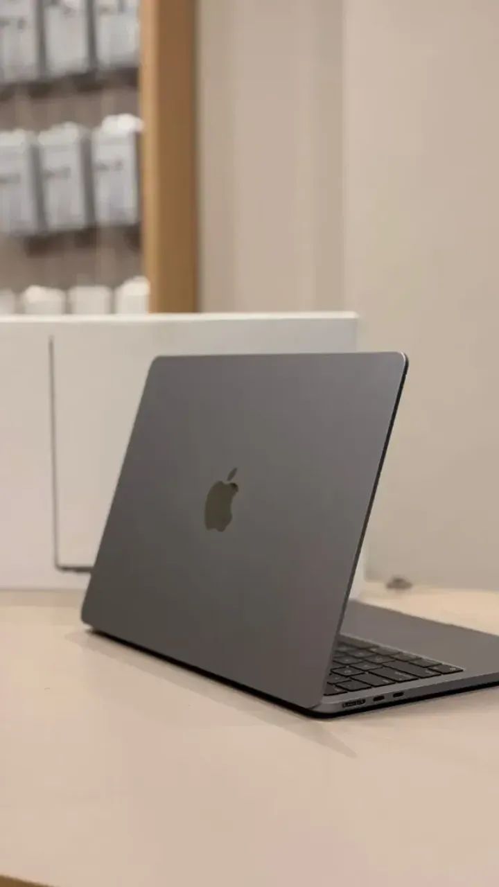MACBOOK AIR M2 13
