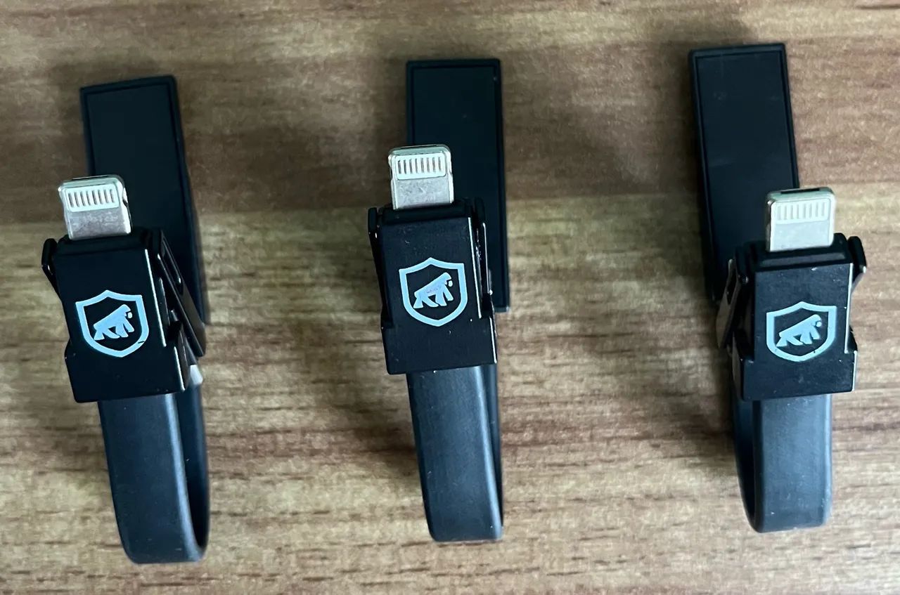 Kit 3 Cabos Chaveiro GShield 3 em 1 (Tipo C / iPhone Lightning / Micro USB) - Foto 3
