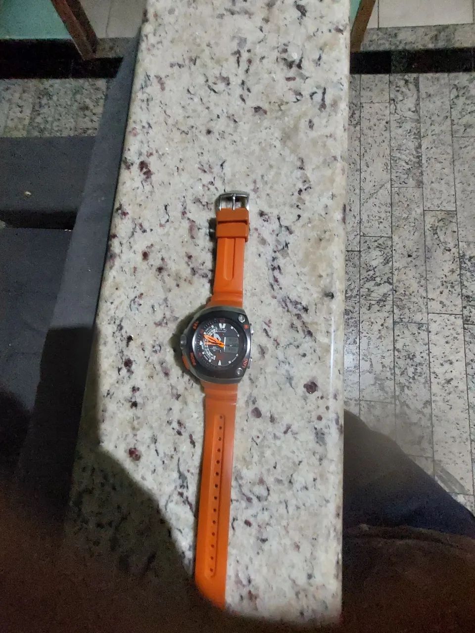 Meia lua laranja  - Foto 4