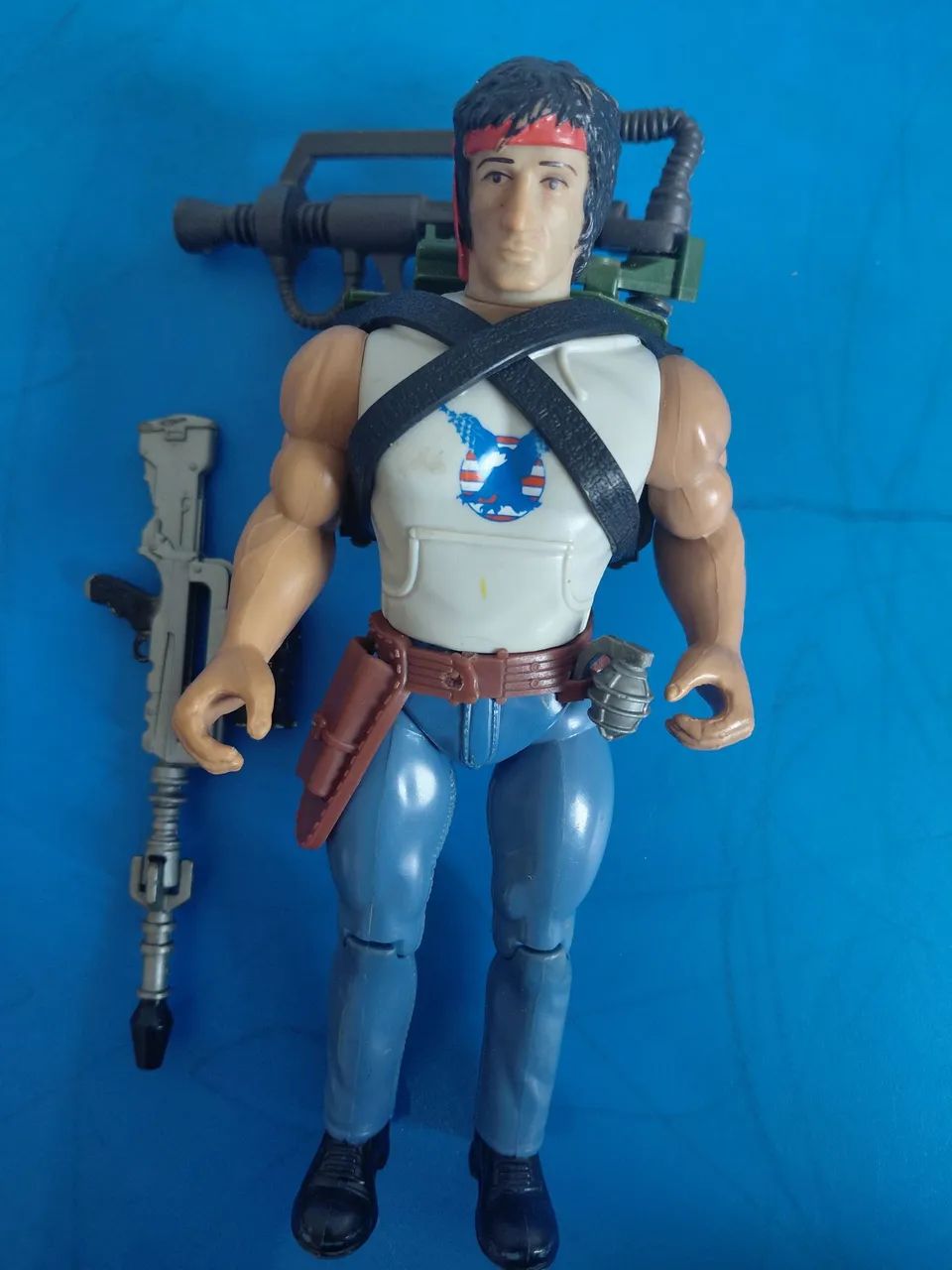 Rambo com camisa anos 80 - Foto 2