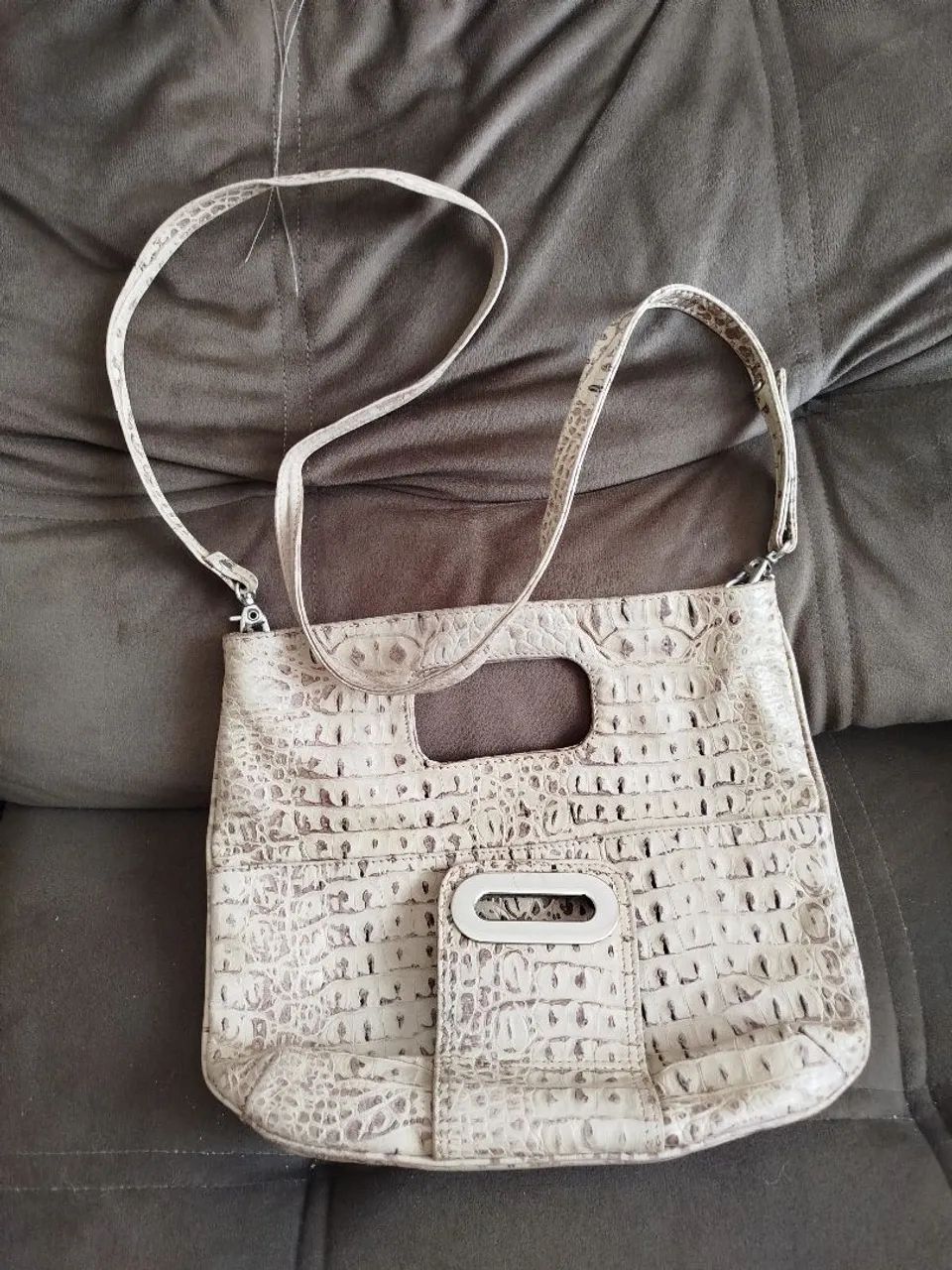 Bolsa de ombro em couro