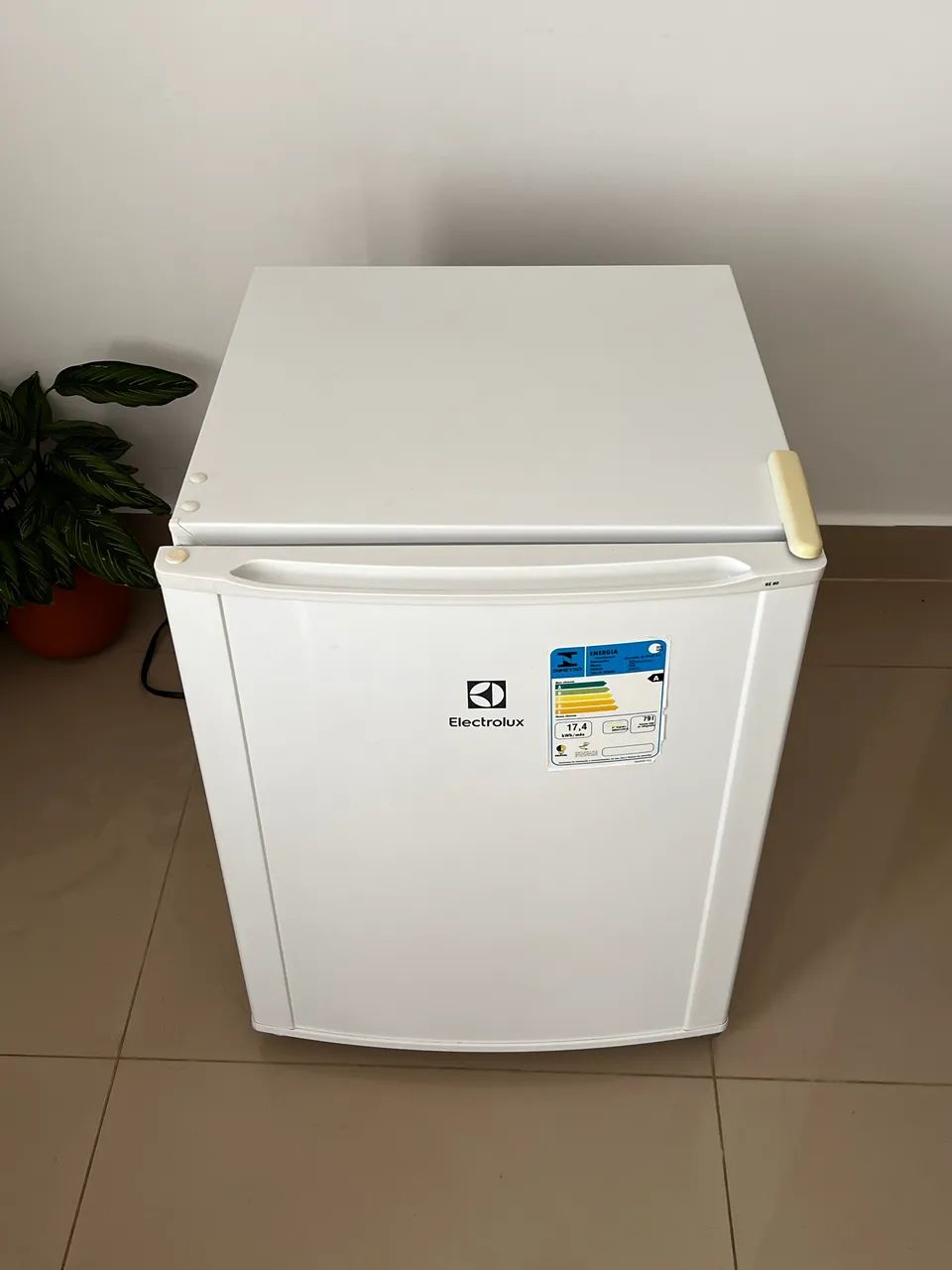 Frigobar Electrolux  - Foto 4