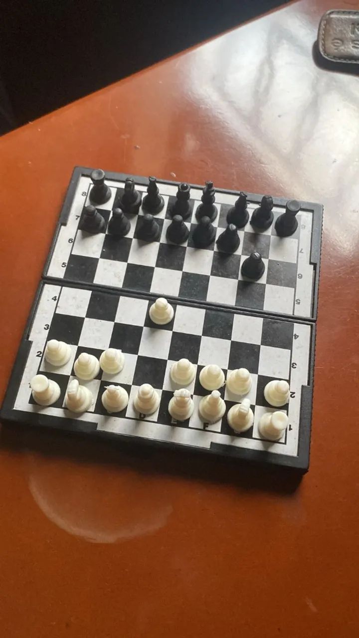Mini jogos - Xadrez, Dominó e Baralho - Foto 4