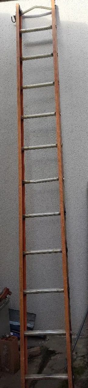 Escada fibra 