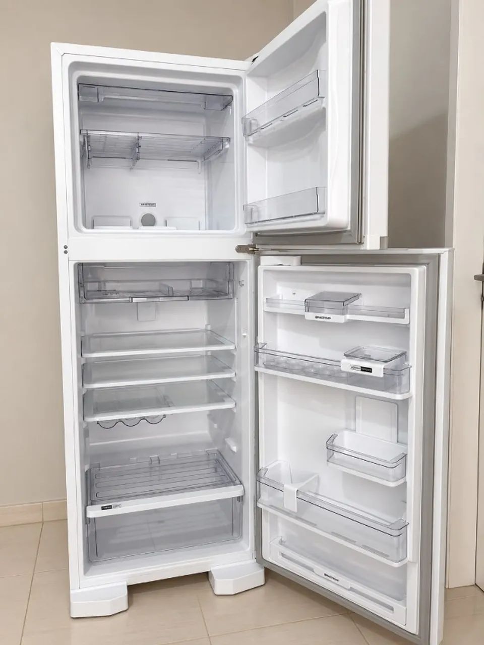 Geladeira Brastemp 375L 220v BRM45HBBNA - Foto 2