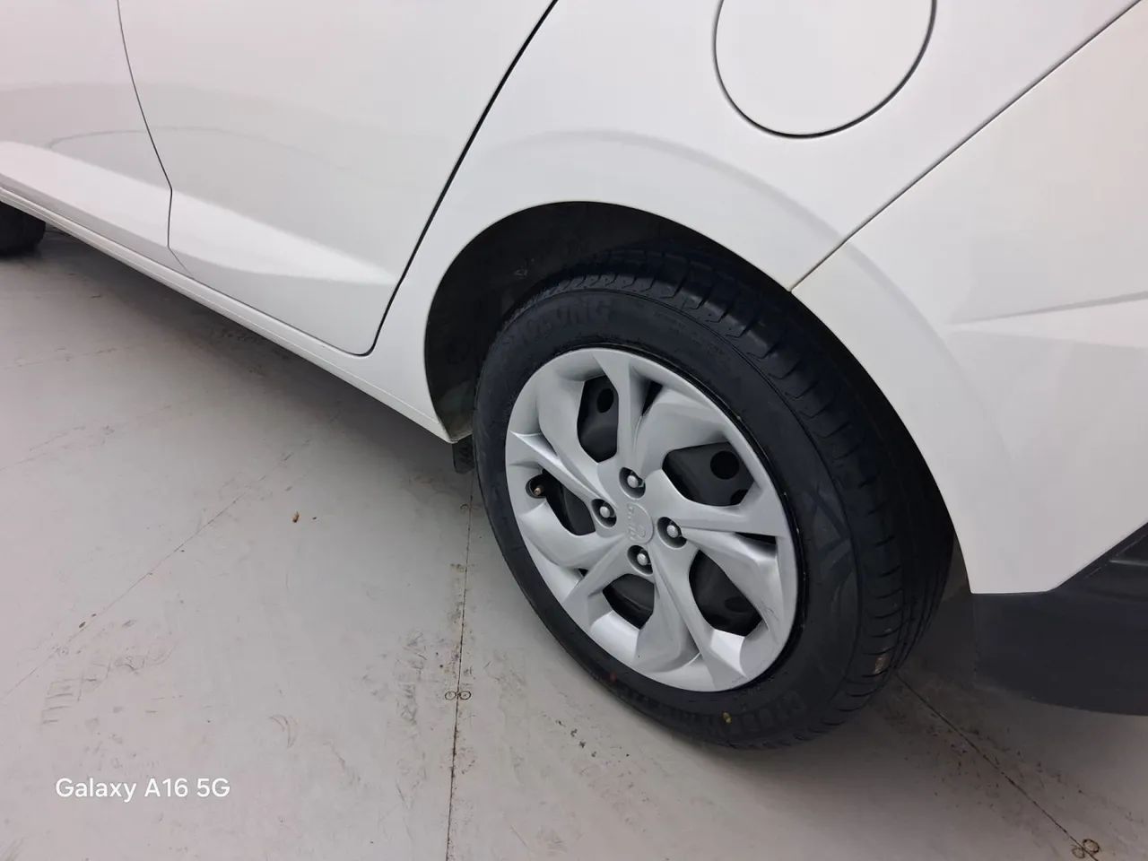 Hyundai HB20 Comfort Plus 1.0 Flex 12V Mec., foto 12 de 18