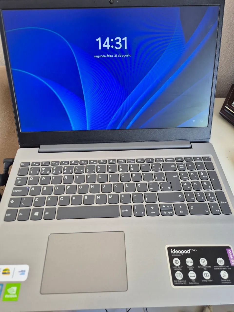 NOTEBOOK LENOVO