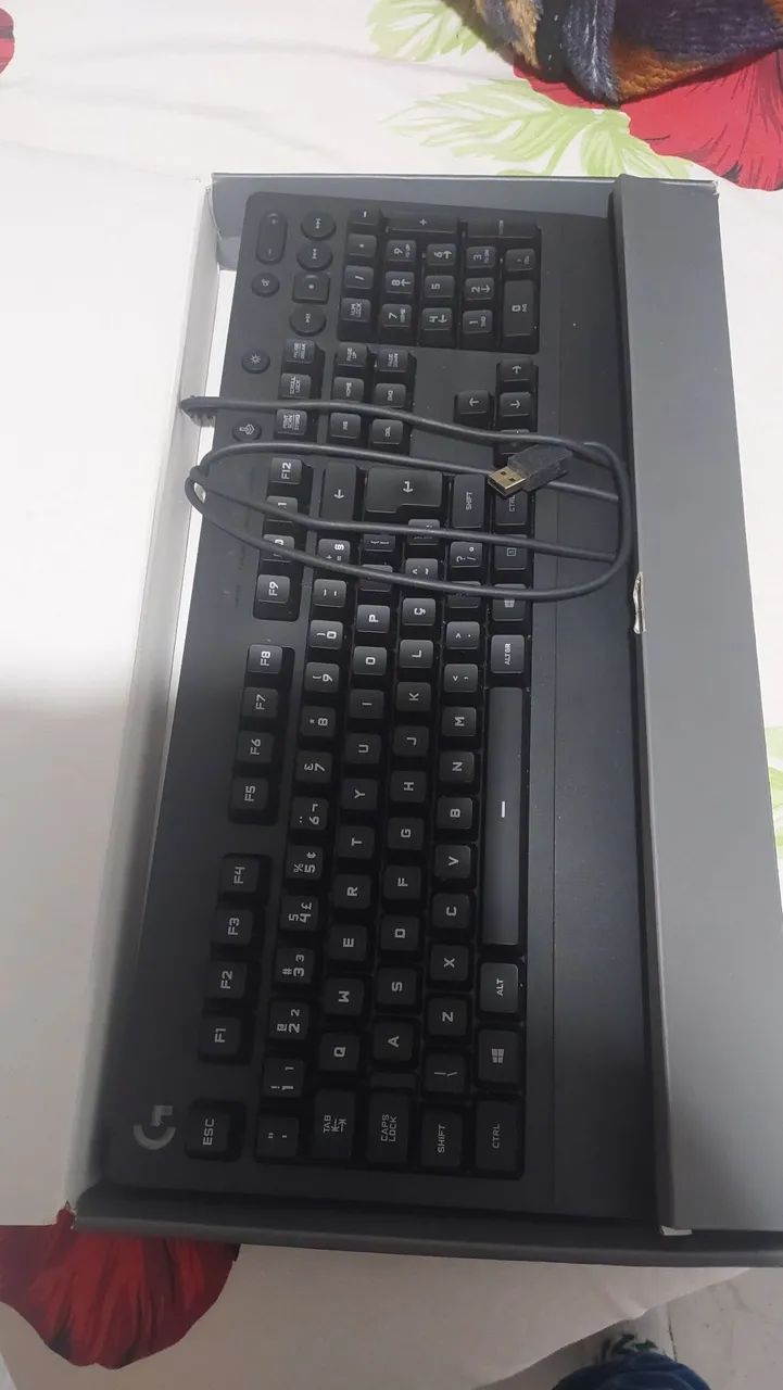Teclado G 213 - Foto 2
