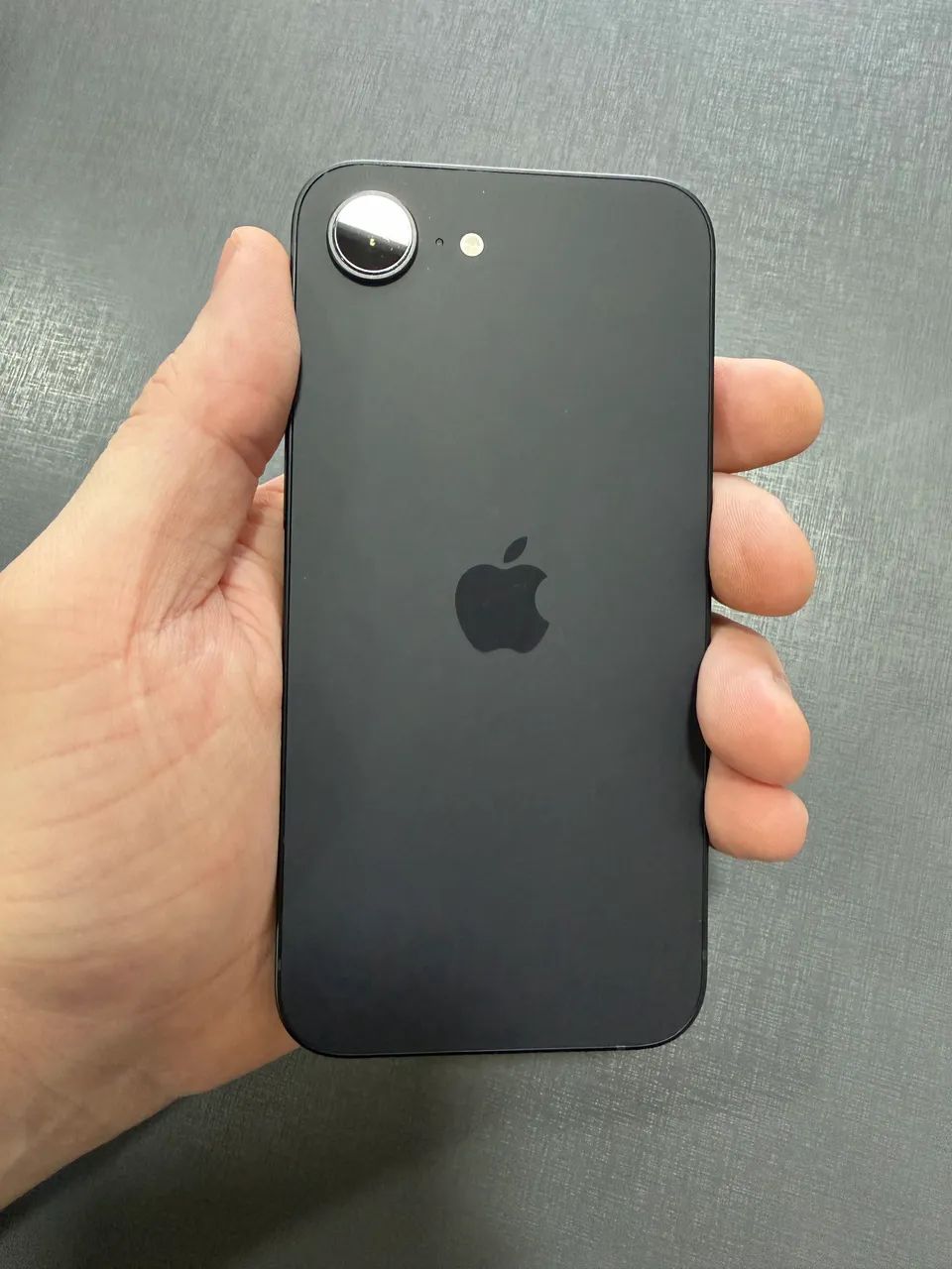 iPhone 17e - Preto - 256GB - Foto 2